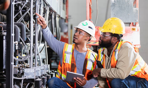 Best 24-Hour Electrician  in Colona, IL